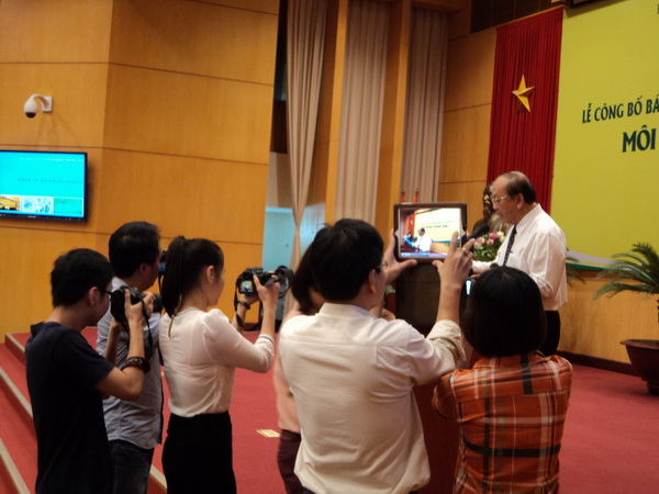 ประกาศรายงานแห่งชาติเกี่ยวกับสิ่งแวดล้อมปี๒๐๑๓